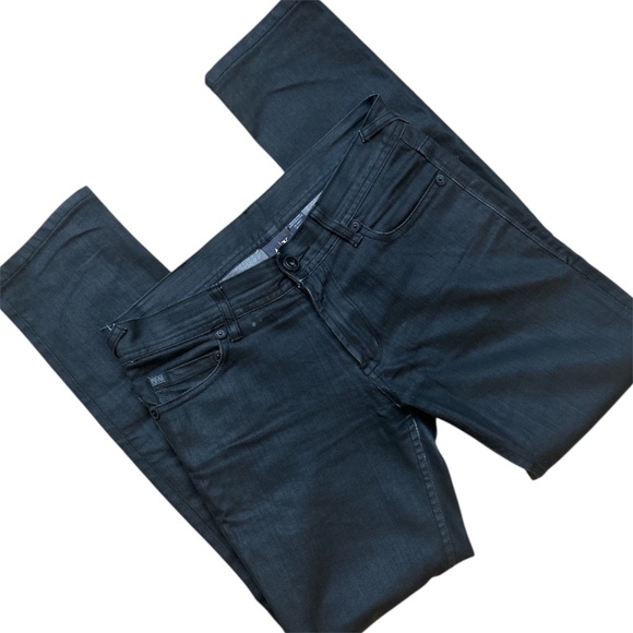 Men’s NWOT Armani Exchange Black Coated Denim Jeans Size 29S - Picture 2 of 2